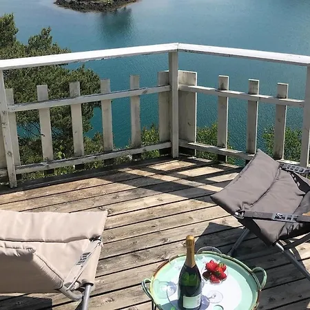 Summercottage By The Ocean *