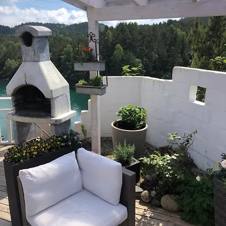 Nyaraló Summercottage By The Ocean